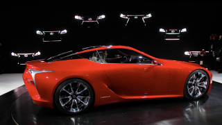 Illustration for article titled Lexus Plans LF-LC, Mercedes Nabs Federer, And GM Workers Stitch Up Their Faces